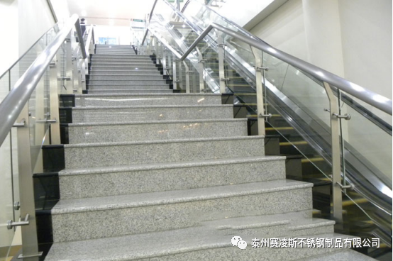 ?？谑胁讳P鋼工程立柱案例